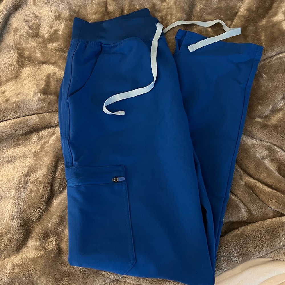 Figs Yola High Waisted 2.0 Skinny Scrub Pants